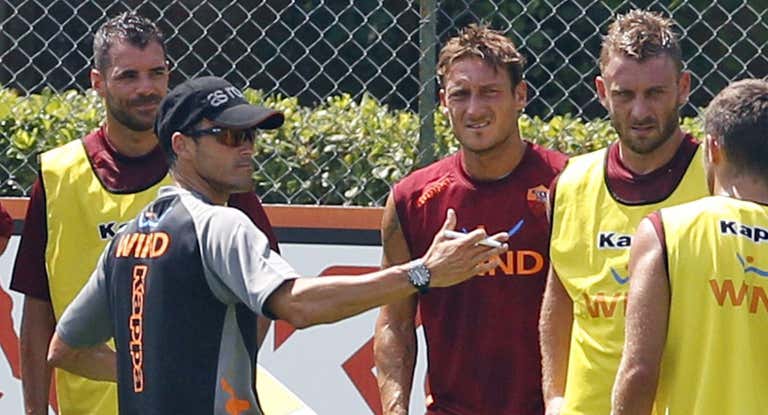 Luis Enrique y Totti, en un entrenamiento con la Roma.