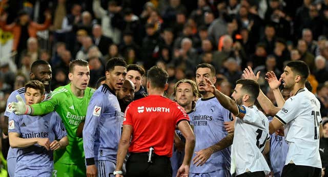 Bellingham cae dos partidos pero solo tiene sentido venderle en un caso de LALIGA FANTASY