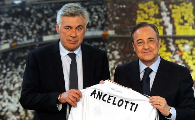 Ancelotti y Florentino Pérez, en la presentación del técnico italiano en 2013.  AFP