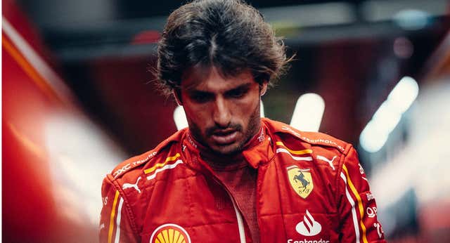 Carlos Sainz, operado con éxito de apendicitis, causa baja en el GP de Arabia Saudí