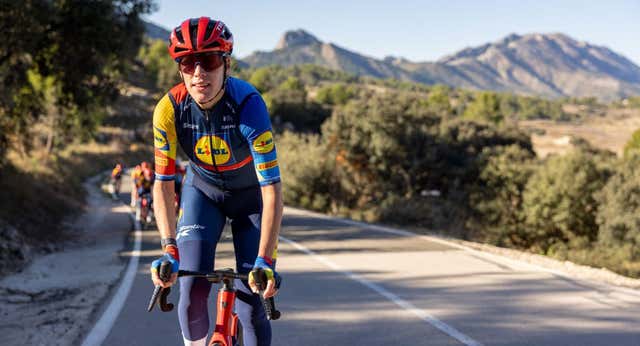La mejor rodadora del pelotón mundial vuelve a competir tras dar a luz… en Extremadura