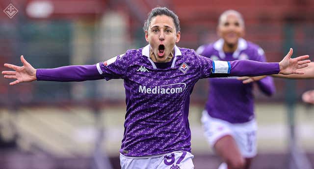 El éxito de Vero Boquete en el fútbol italiano recuerda el eterno tirón de orejas a España