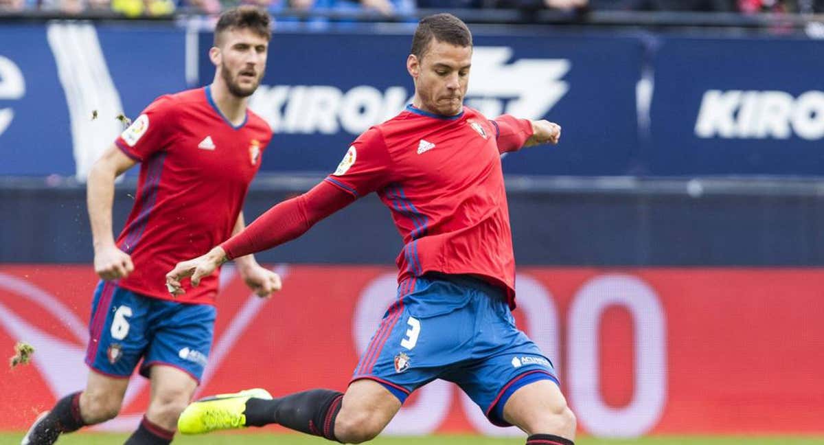 Tano Bonnin, durante un partido de su etapa en Osasuna./CEDIDA