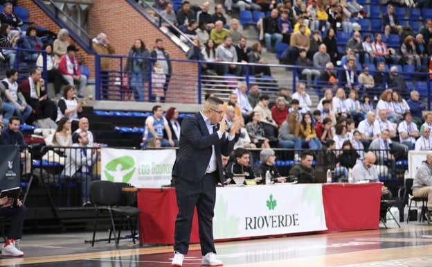 Diego Epifanio, técnico del Leyma Coruña. FEB