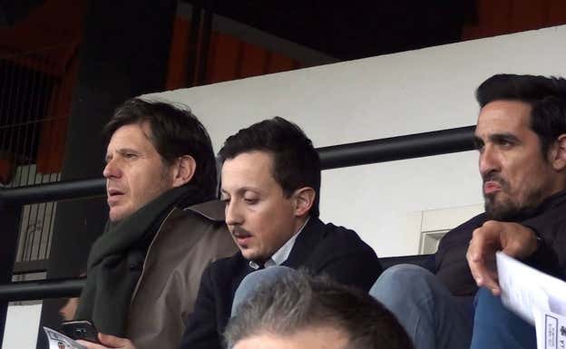 De izquierda a derecha, Mateo Alemany, Pablo Longoria y Vicente.  Las provincias