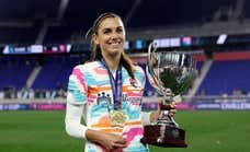 Alex Morgan revive como estrella en EE. UU. y amarga el sueño copero a Esther y Maitane