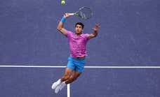 Carlos Alcaraz aplasta a Medvedev y conquista Indian Wells con un show tenístico