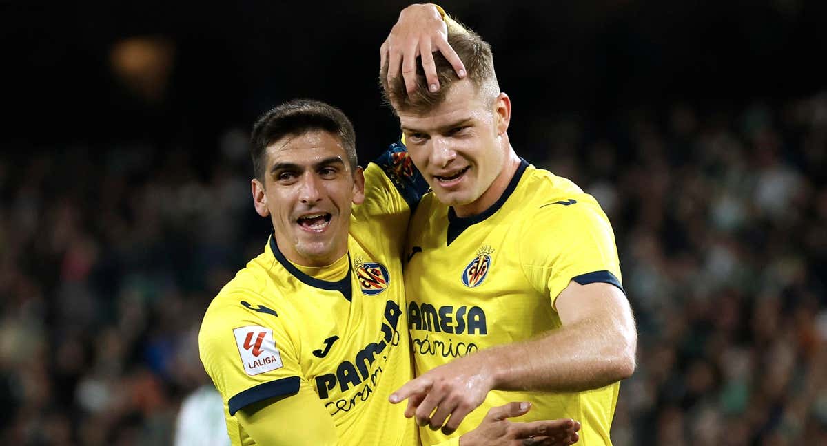 Gerard Moreno y Sorloth, dos de los más destacados del Villarreal./EFE/ Julio Muñoz