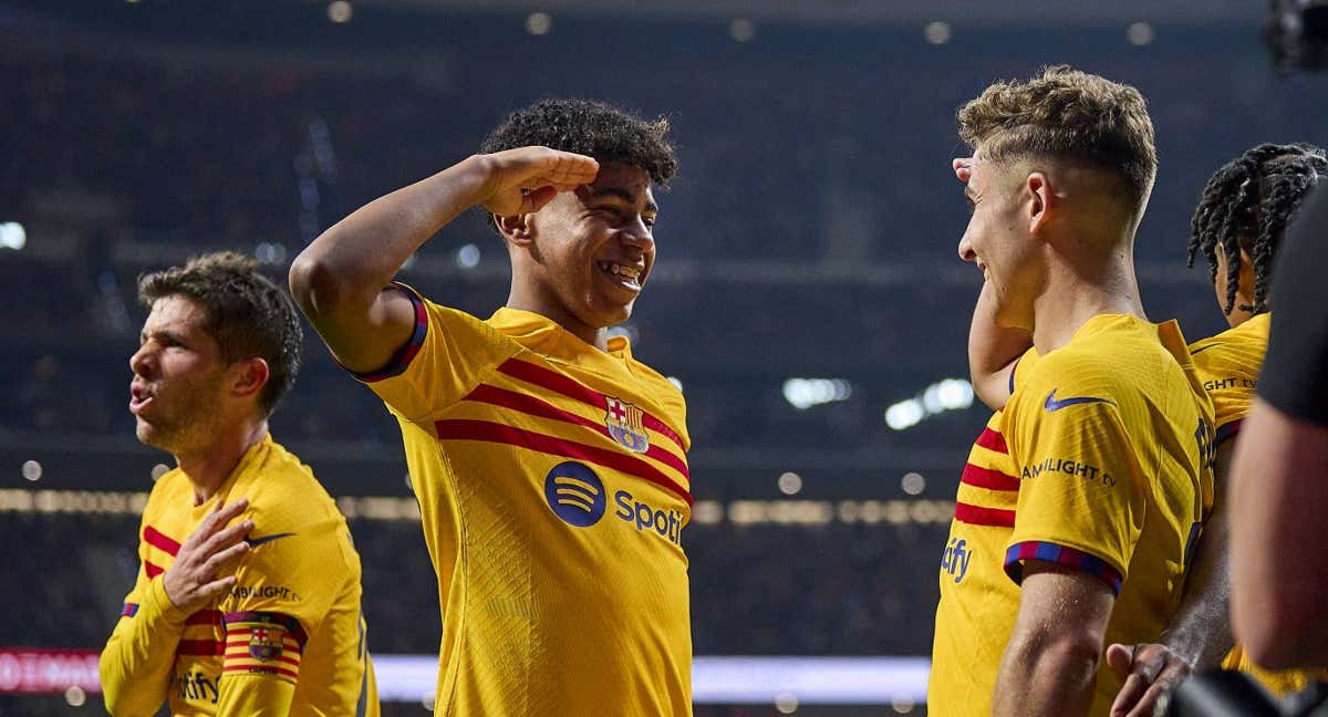 Lamine Yamal y Fermín López, celebrando uno de los goles en el Metropolitano./GETTY