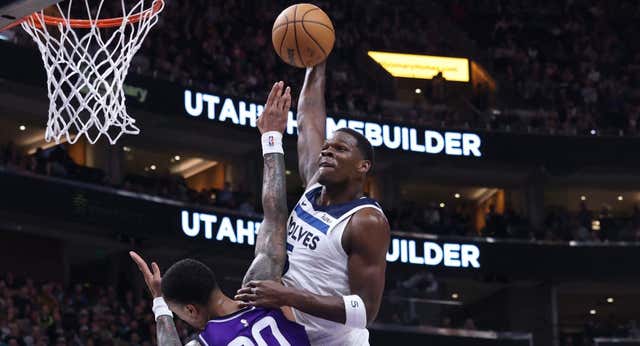 La historia de una de las fotos del año en la NBA que sostiene la narrativa de que Anthony Edwards es «el nuevo Michael Jordan»