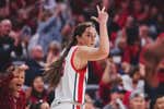 Helena Pueyo, el diamante de la NCAA a la que persigue media España