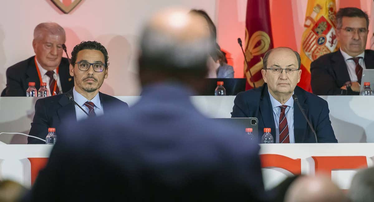 José María Del Nido interviene en la pasada Junta de Accionista./EFE