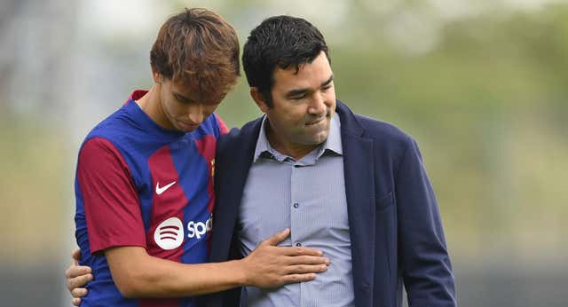 Deco y las comisiones en el fichaje de Raphinha: cobra del Barça a través de un fondo de inversión