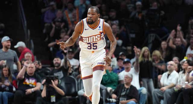 Kevin Durant aumenta su leyenda y supera a Shaquille O’Neal como octavo máximo anotador en la historia de la NBA