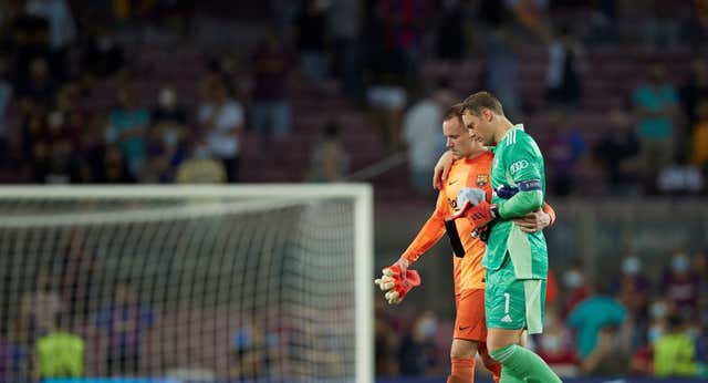 Cero minutos y una titularidad garantizada: el calvario sin fin de Ter Stegen que empezó en un “Neuer no es justo”