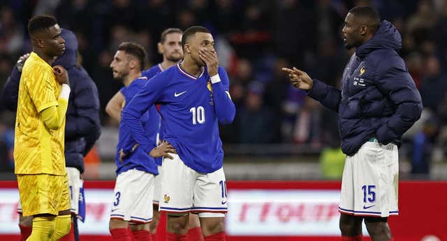 Alemania resurge contra la Francia de un anulado Mbappé