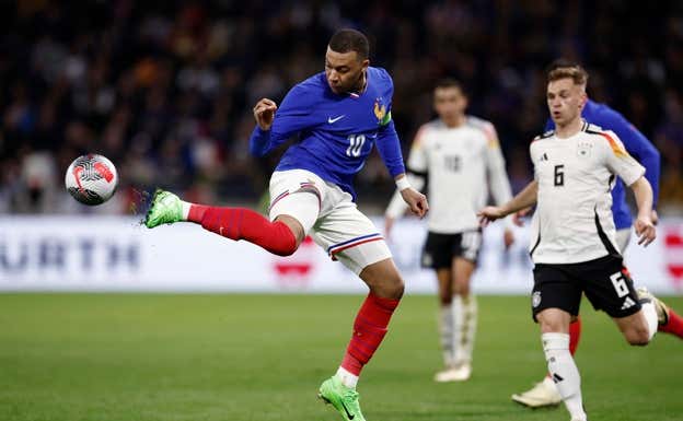 Mbappé durante el partido ante Alemania.  REUTERS