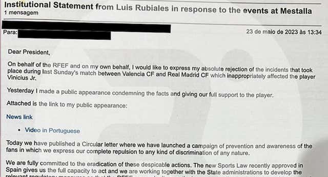 Una carta tras los insultos racistas contra Vinicius en Mestalla acabó en el España-Brasil del Bernabéu