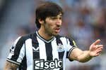 Nuevo revés para Sandro Tonali: la FA le imputa delitos de apuestas otra vez
