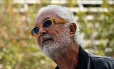 Flavio Briatore supera un tumor benigno en el corazón mientras trata de colocar a Alonso