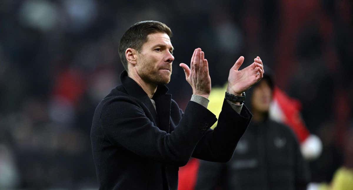 Xabi Alonso seguirá una temporada más en Leverkusen. /AFP