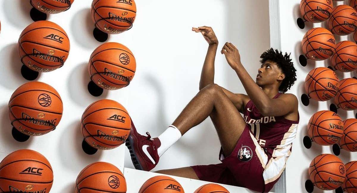 Baba Miller posando con la camiseta de Florida State./Instagram de Baba Miller