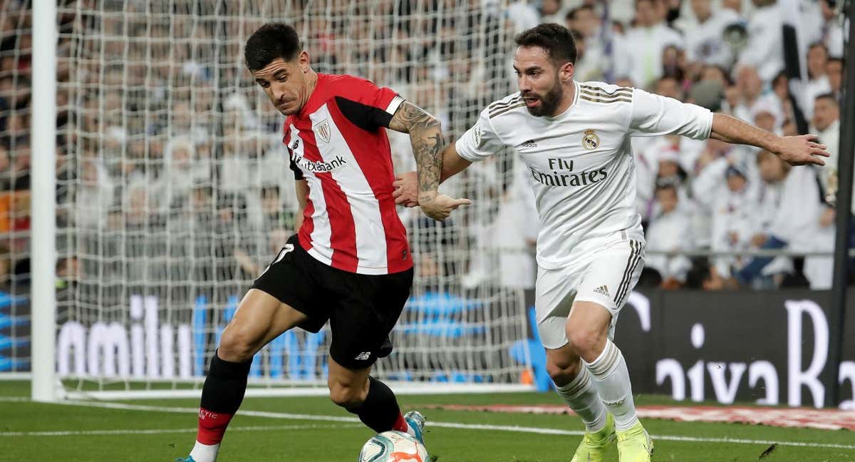 Yuri y Carvajal en un partido entre el Real Madrid y el Athletic en el Bernabéu./GETTY