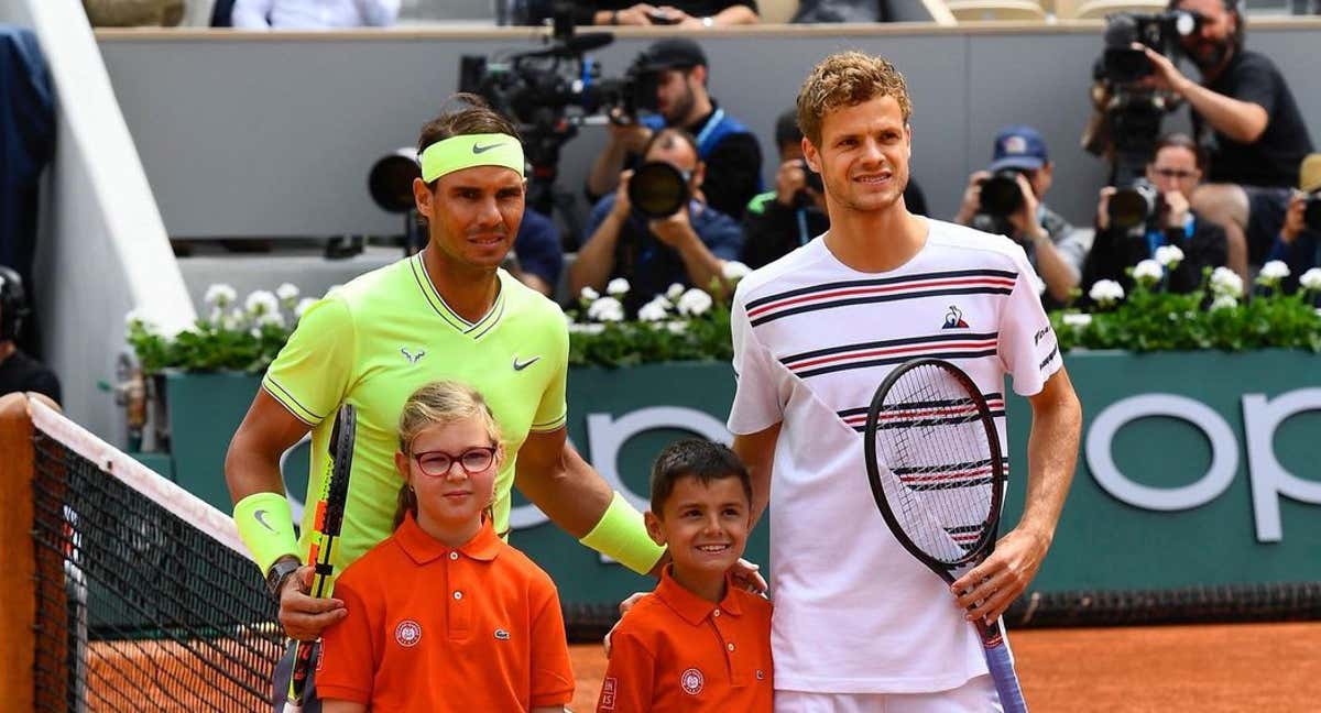 El lujo y la tristeza de medirse a Nadal en Roland Garros Juega una pelota tan diferente. se multiplica por diez Relevo