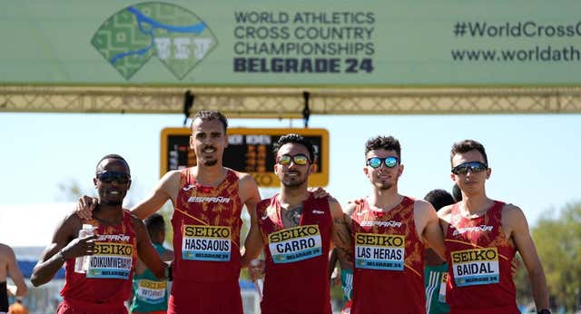 España luce a la sombra del dominio keniano en el Mundial de cross