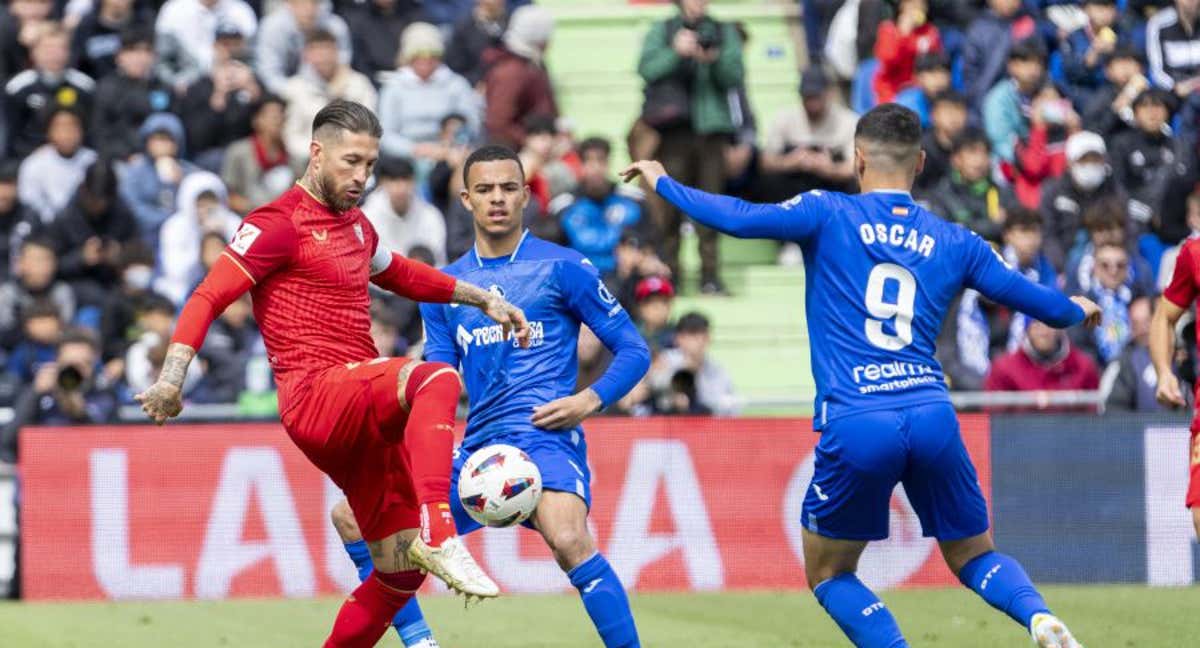 Ramos y Nyland asaltan el Coliseum y dan oxígeno al Sevilla