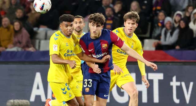 Lo que no se ve de la influencia de Pau Cubarsí en el Barça y en Lamine Yamal
