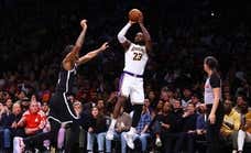 LeBron James se viste de Stephen Curry para acercarse todavía más a Michael Jordan: «Quiero que me respeten»