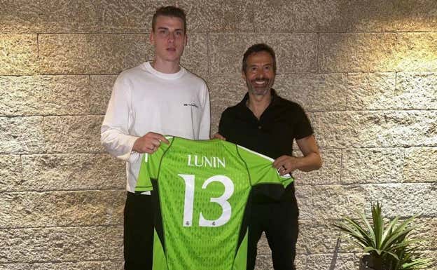 Mendes, con Lunin.  ANDRIY LUNIN