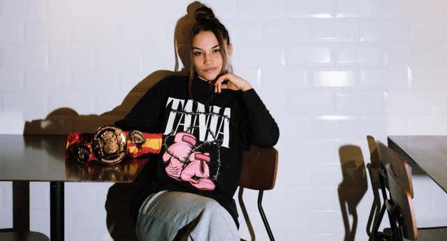 Tania Álvarez, la nueva sensación del boxeo femenino busca reinar en Europa