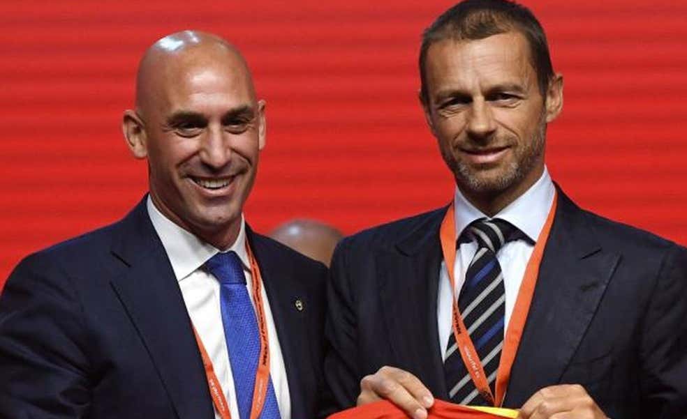 Una conversación de Cueto revela un intento de ayuda de Ceferin a Rubiales y el 'modus operandi' de este: “Sólo quiere dar palos; necesita 100.000€ al mes”