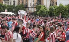 Ambientazo en Sevilla: marcha histórica del Athletic, una 'rave' inolvidable del Mallorca... ¡y Nadal!