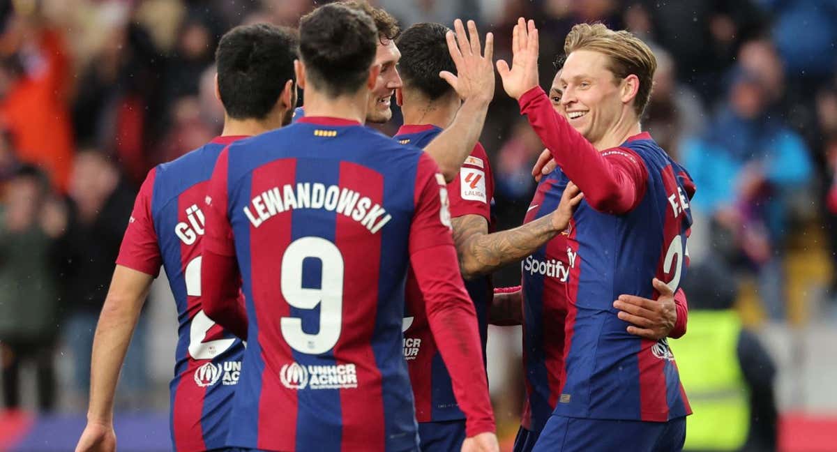 Frenkie de Jong estaría recuperado ante el PSG. /AGENCIAS