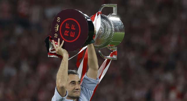 Valverde ya es eterno: El ‘padrino’ más emocionado y mimado rumbo a su renovación
