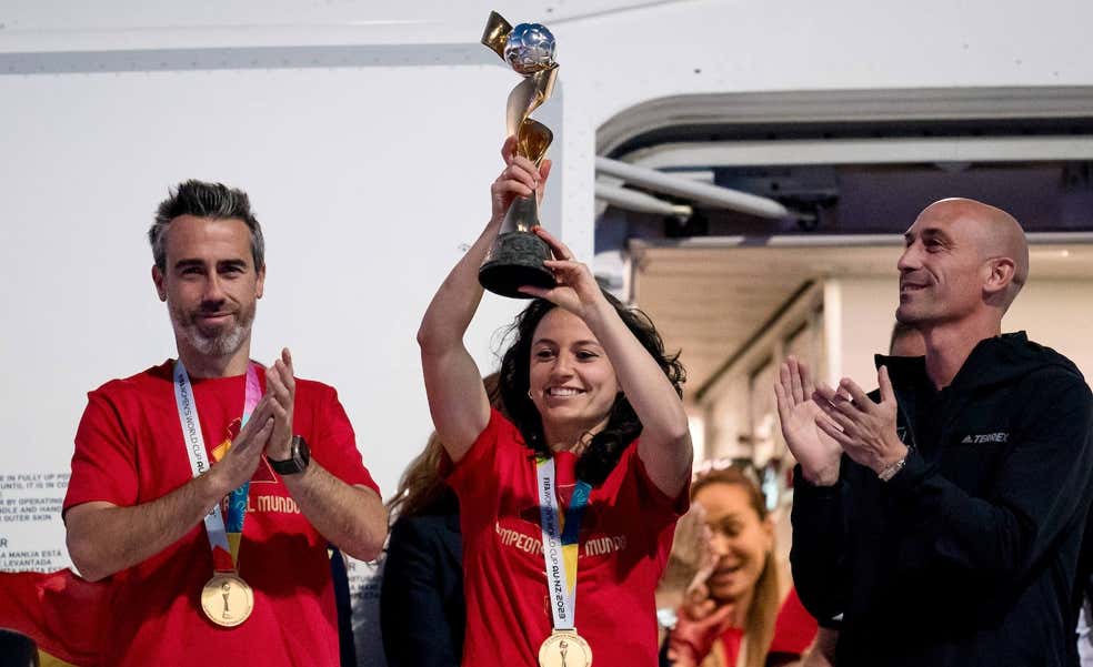 La montaña rusa de Ivana Andrés con la Selección entre polémica y polémica en la RFEF