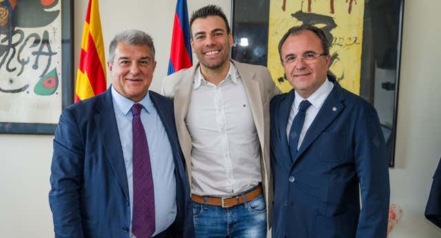 Sergio Lozano renueva una temporada: «No voy a jugar con otra camiseta»