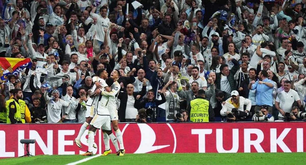 El Real Madrid, celebrando un gol contra el City.
