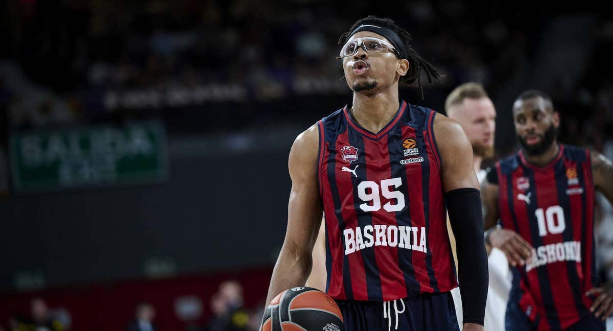 Chima Moneke, durante un partido de Euroliga con Baskonia. /GETTY IMAGES/BORJA B. HOJAS