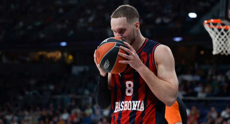 Baskonia acaba la liga regular en octava posición.
