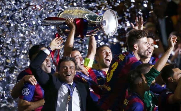 Xavi Hernández levantó la Copa de Europa en Berlín.  AGENCIAS