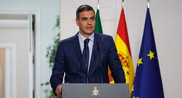Pedro Sánchez está en contacto con la FIFA y estudiando el informe del TAD