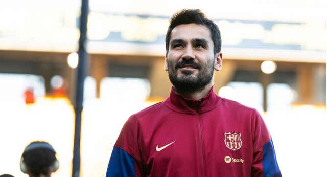 Gündogan, entre rajadas y exigencia: el ‘capitán de todos’ y sus charlas futboleras con Xavi