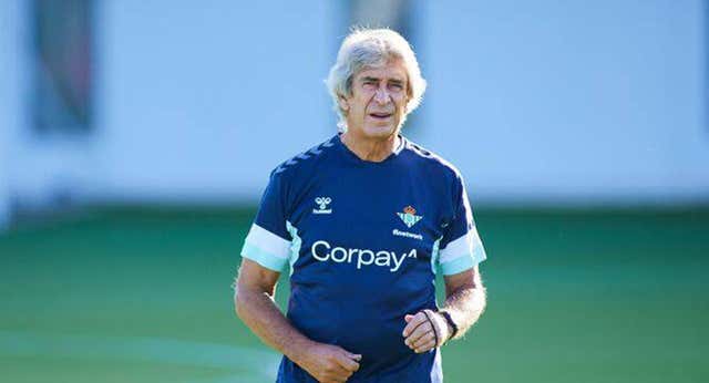 Pellegrini califica de 6 puntos el partido ante el Valencia y no quiere oir hablar del Derbi