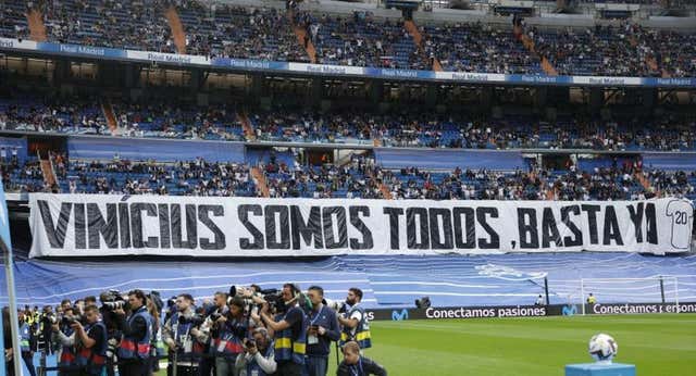 La dura vida de un fotógrafo un día de Clásico: cola a las 7 de la mañana, la esquina de Cristiano y el peligro de un esguince
