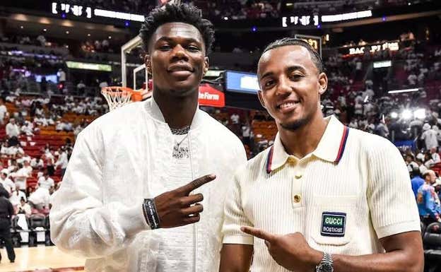 Tchouameni y Kounde, en un partido de la NBA.  INSTAGRAM