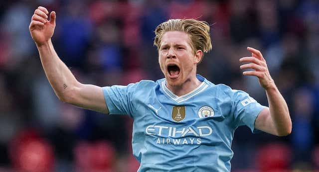 La dificultad de renovar a De Bruyne: negociar contra analistas de datos que explican su valor en el Manchester City